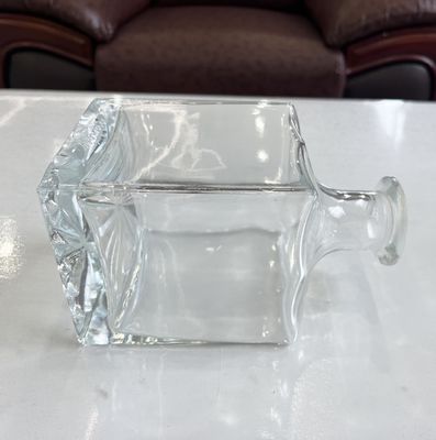 Spray Cap 26oz Crystal Glass Whisky Decanter and Rock Glasses for Bourbon in Gift Box