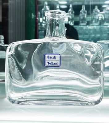 100ml 200ml 375ml 500ml 750ml 1000ml Clear Glass Bottle for Whiskey Vodka Brandy Gin