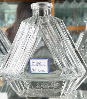 100ml 200ml 375ml 500ml 750ml 1000ml Clear Glass Bottle for Whiskey Vodka Brandy Gin