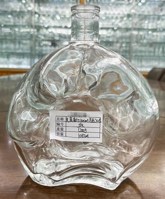 Customized 500ml 700ml 750ml Flint Glass Vodka Bottles with Hot Stamping Surface