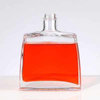 Glass Base Material 750ml 700ml 550ml Gin Glass Bottle Rum Brandy Glass Liquor Bottle with Lid