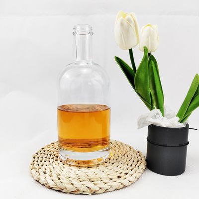 Round 750ml Vodka Spirit Bottle With Custom Glass Bottle and Cap Color Custom Color