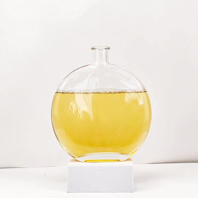 Clear 700ml Glass Bottle for Vodka Tequila Rum Liquor Spirit Whisky Bottle Manufacture
