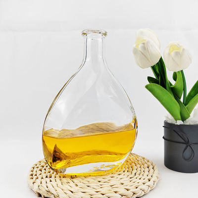 Glass Products Made in Spiral Whiskey Vodka Rum Tequila Gin Spirits Bottle with Lid