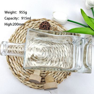 Vodka Spirits Glass Bottles with High Polymer Plug and Screen Printing Surface