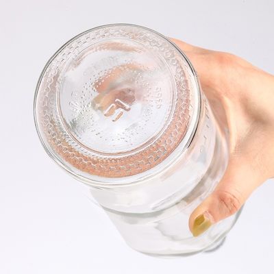 750ml Vodka Glass Bottle with Lid Finish and Customized Logo in Flint Glass