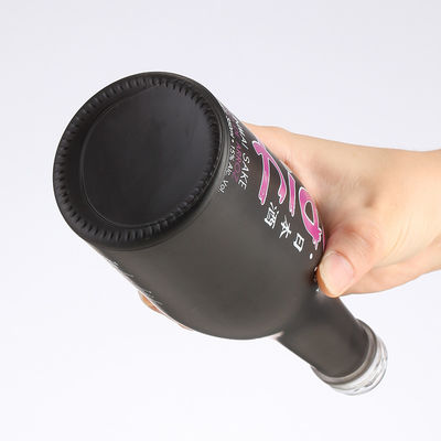 Acceptable Customer's Logo Glass Bottle with Matte Black Spray Printing 500ml 750ml