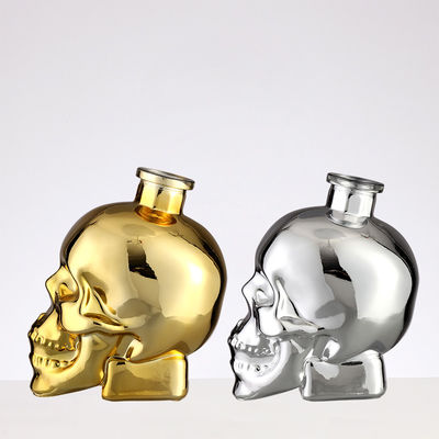 Cap with Brush Seal Transparent Gold and Silver Skull Glass Whisky Vodka Wine Bottle