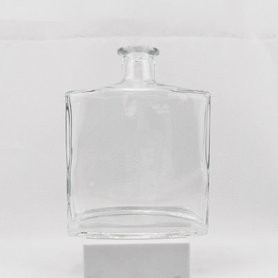 Flat Square Whiskey Vodka Rum Tequila Gin Spirits Glass Bottle with Cork Sealing Type