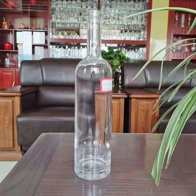 Customized 1000ml Glass Bottles for Vodka XO Tequila and Red Wine Cork Sealing Type