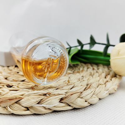 Glass Aromatherapy Bottle for Household Products Customized Luxury 50ml Capacity