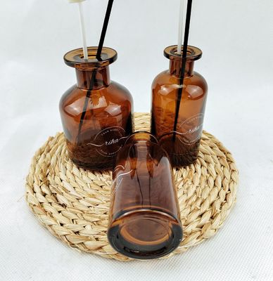 Round Cap Clear Glass 200ml Aromatherapy Bottle for Car and Room Diffuser