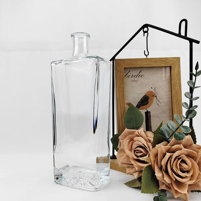 Customized 700ml 750ml Extra White Flint Glass Cylinder Long Neck Gin Rum Bottle for Beer